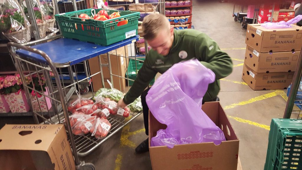 charl39's tweet photo. Vera was overwhelmed with the food donation for her charity! 
Really happy to be involved in #mealsacrossthemersey 🍴 https://t.co/2BOZx2jwhV