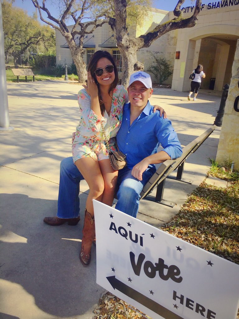 Cassandra_TV's tweet photo. Get out and VOTE....We did!!!!!🇺🇸#supertuesday #everyvotecounts #standupTexas🇨🇱 #thecouplethatvotestogether https://t.co/OSIvnxrLG8