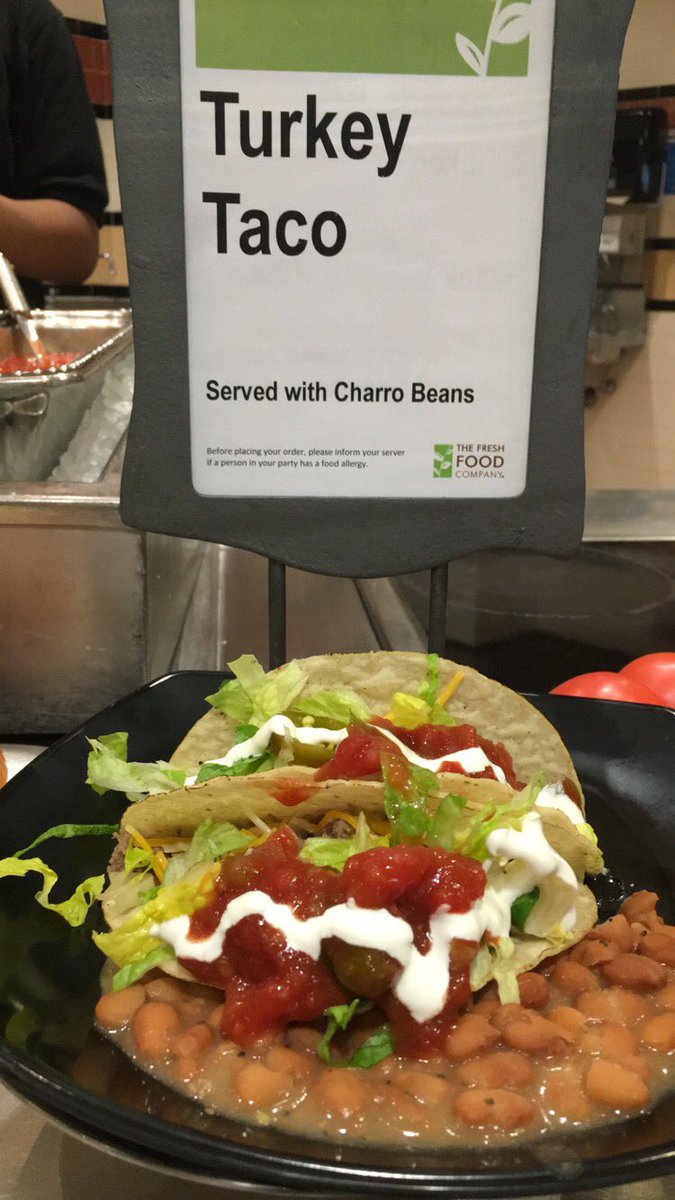 AmyfromWEST's tweet photo. #TacoTuesday at West 😋🌮 https://t.co/xbPdhhEoz8