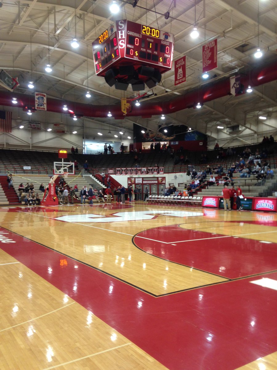 sawhite64's tweet image. The calm before the storm. #indianabasketball #sectionalweek
