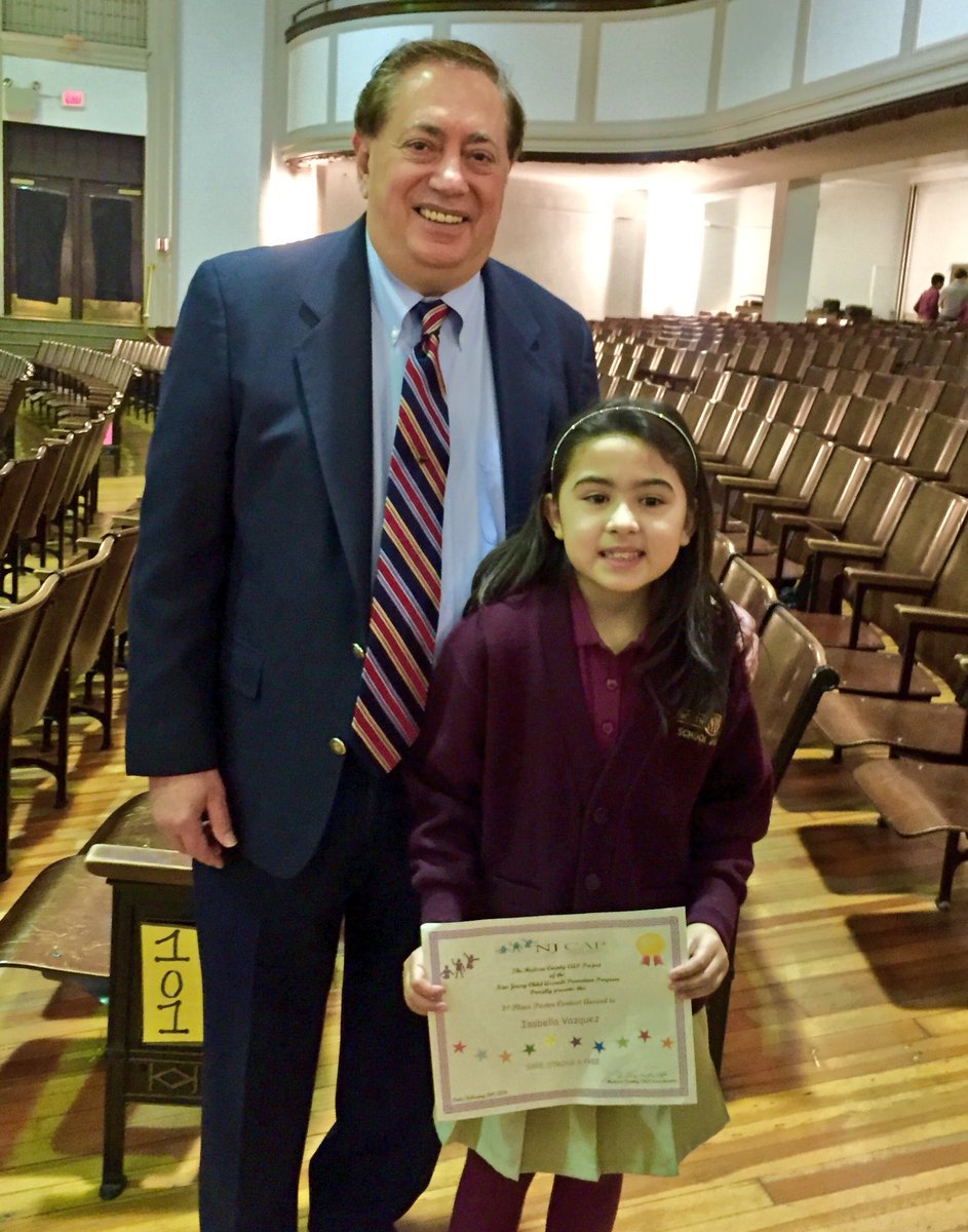 hudsoncountycap's tweet photo. NJ Child Assault Prevention Statewide poster contest winner Isabella &amp; Mayor Nicolas Sacco. #njcap #safestrongfree https://t.co/qaBW1ojYa8