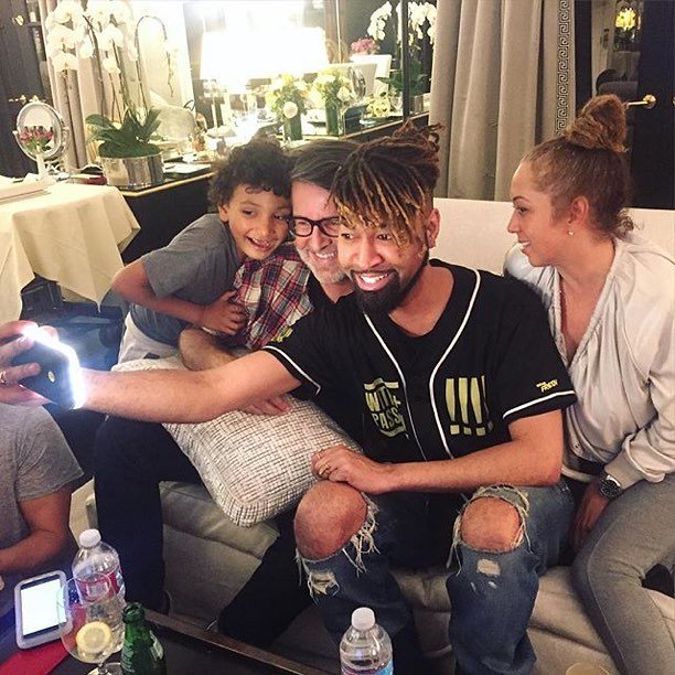 tytryone's tweet photo. #TyLite selfies w/ the best stylists in the game! 💡✨❤️👗👖👠 #TyLite #TyLiteTakeOver #LAtakeo… https://t.co/oSoWw0Tdks https://t.co/cuVebu0UTA