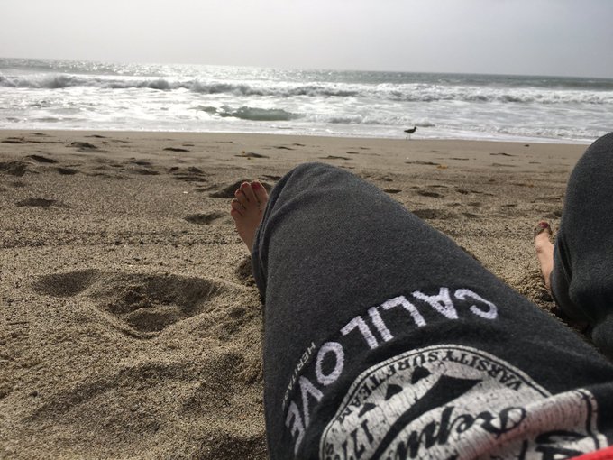 #calilove where u can find me ...#malibu baby https://t.co/DCw17dafuM<a href="/tag/calilove"class="tags">#calilove</a><a href="/tag/malibu"class="tags">#malibu</a>
