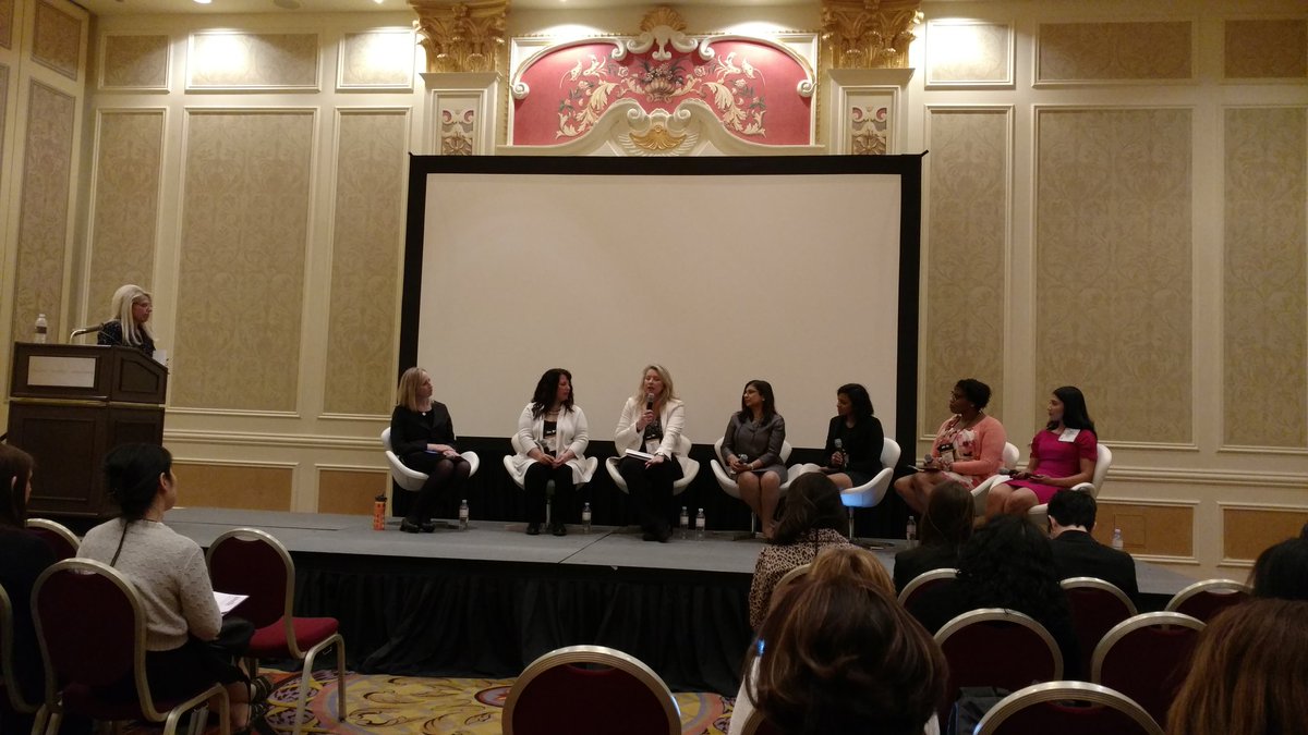 hadonnelly10's tweet photo. @disruptivewomen in healthcare the #HIMSS16 version of #SuperTuesday @vz_nancymgreen #futuremaker https://t.co/mf7IAkbmCN
