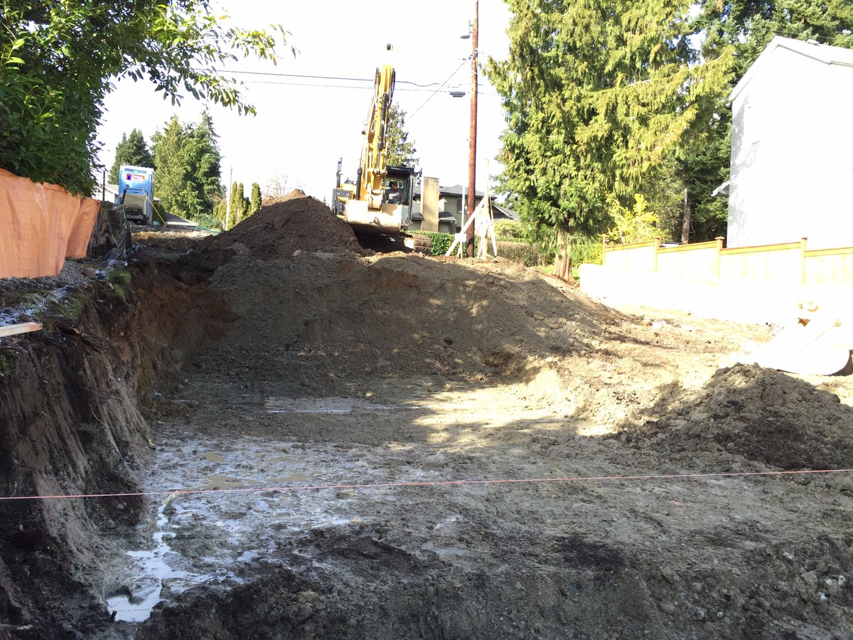 ImpDemolition's tweet image. #ImperialDemolition #Demolition finished. #Excavation for the new House foundation,  Edmonds, WA., Lake Ballinger.