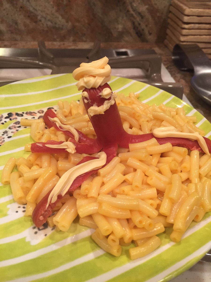 Fletchflower's tweet photo. It's a mad octopus hot dog on some mac n cheese!  The kids love it. https://t.co/b8q0JkOSsP