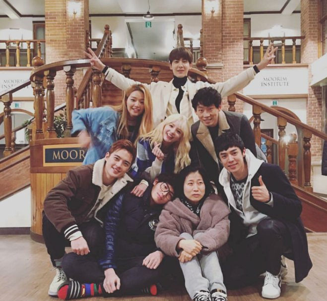 안녕 #무림학교
절대로 잊지못할 추억 고마워요!

그래도 수업은 계속됩니다
잊지말고 #출석체크!