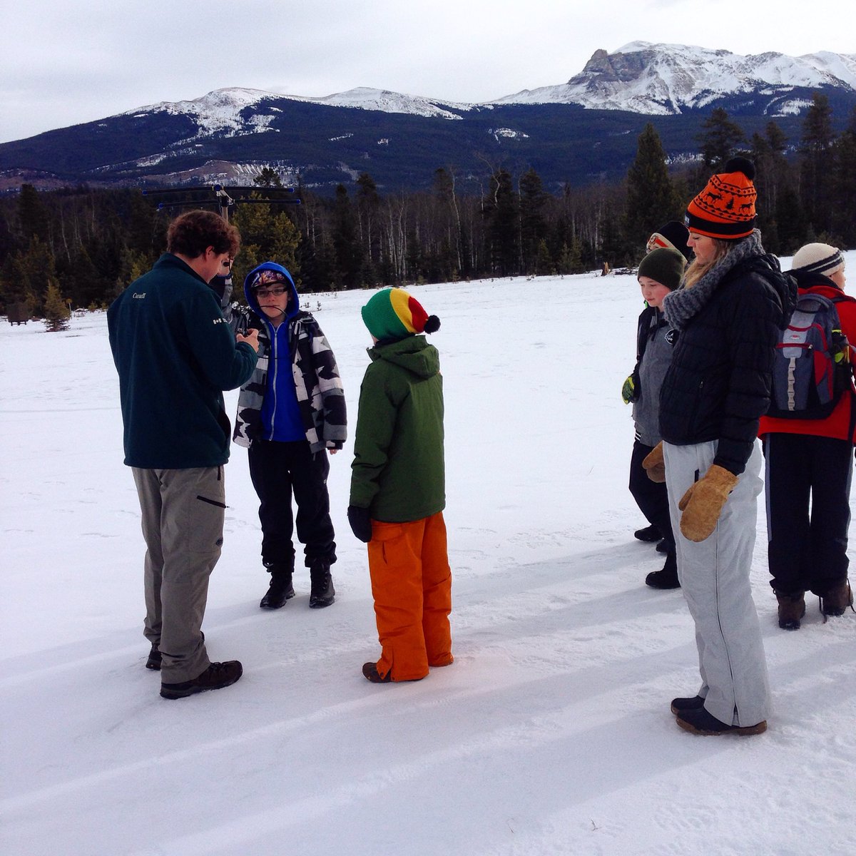 7_heale's tweet photo. Rec Academy learns all about animal tracking devices&amp; Jasper National Park.Great experience @WDCuts @StAlbertPublic https://t.co/puAjDR7tvx