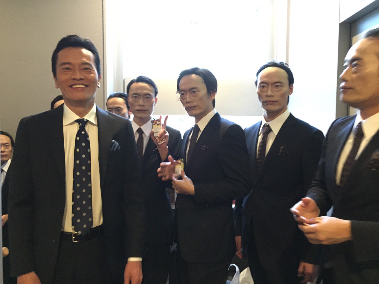遠藤憲一公式 スタッフです 森永チョコボールのイベント 今日の各局ワイドショーでたくさん取り上げていただきました O イベントのバックステージも圧巻でした Tvcmオンエアは3 5からです T Co Bq5qyvrpeb T Co 遠藤憲一公式 スタッフです 森永チョコボールのイベント 今日の各局ワイドショーでたくさん取り上げていただきました O イベントのバックステージも圧巻でした Tvcmオンエアは3 5からです T Co Bq5qyvrpeb T Co