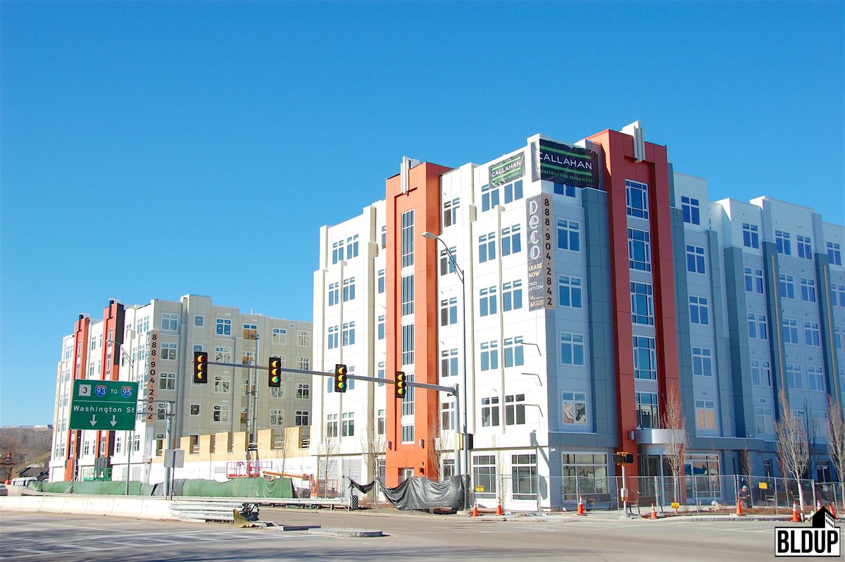BLDUP's tweet image. .@DecoApts' 180 units are now leasing targeting March 15 opening bldup.com/projects/deco #QuincyCenter #QuincyAdams