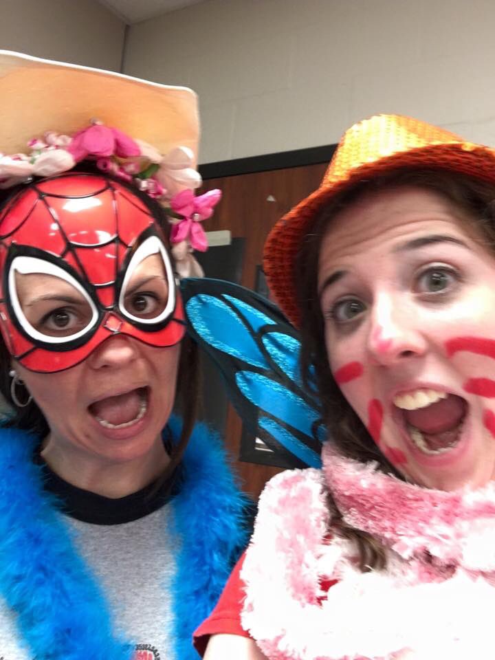 ashwilliams314's tweet image. What we do for our kids! #welovemath @6thMathWCJH #wcjhmath #wcjhisgl we dressed up when they got the ? Correct!