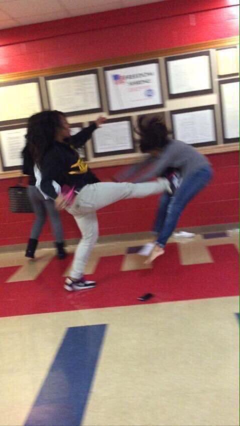 LLimagines's tweet image. 