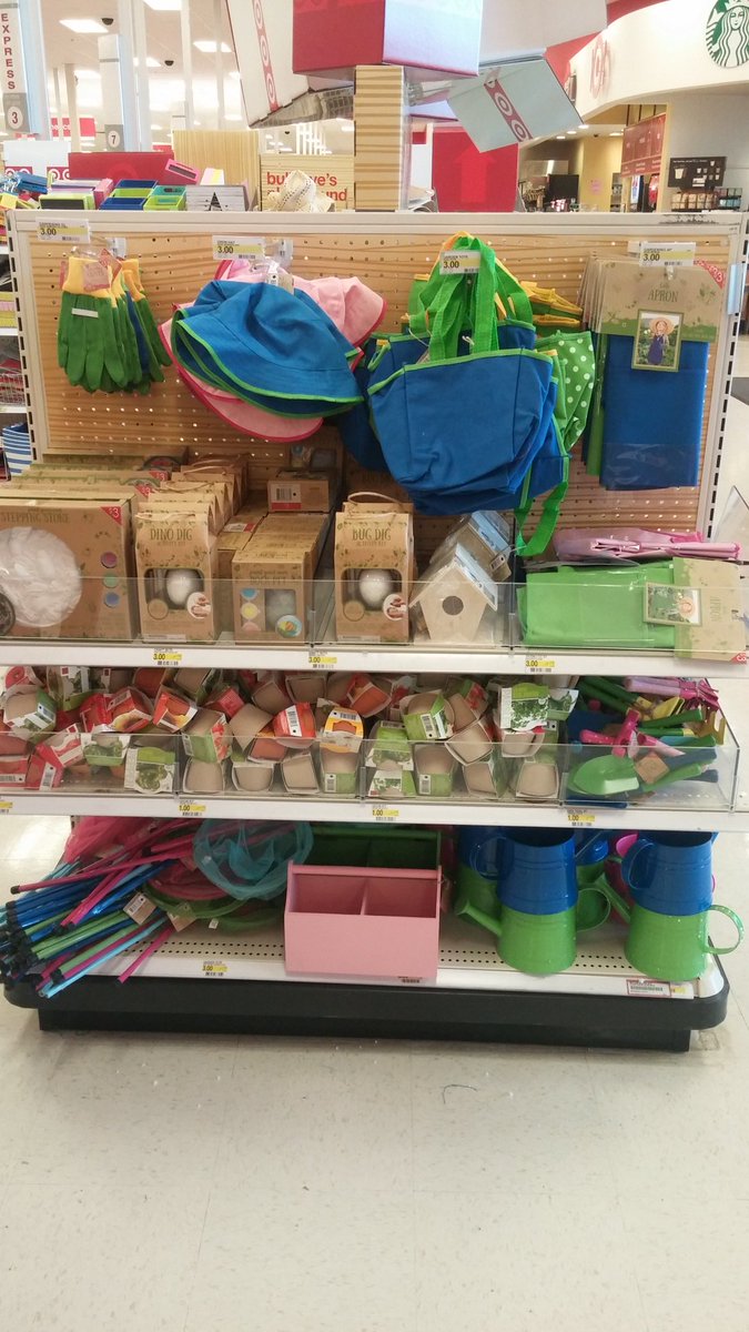 fonziboy92's tweet photo. Got Bullseye's Playground nice and full today, thanks for the help Ida! #Sales #NoOuts #PTM #Teamwork https://t.co/WCCStqsOaq