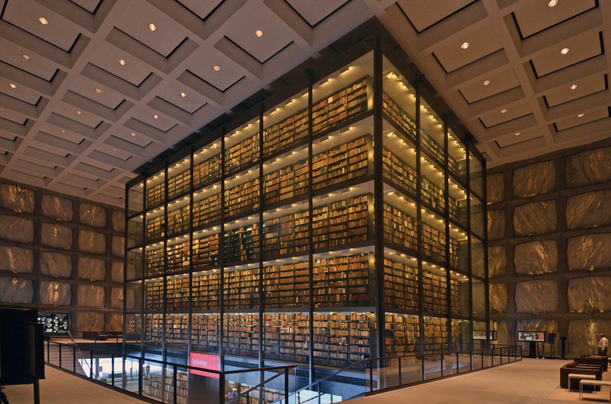 Attachment library. Библиотека Джорджа Пибоди. Библиотека Джорджа Пибоди, Балтимор, США. Многоэтажная библиотека.