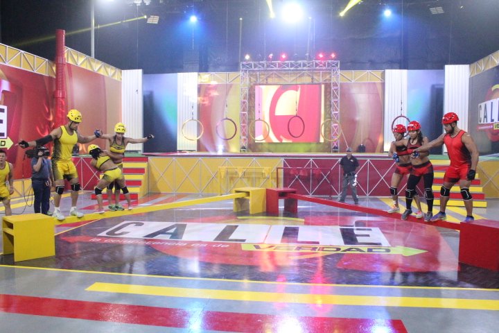 Calle7TCS's tweet photo. ¡Una competencia jamás vista! @tekooriginal creó la prueba #NoTeAproveches exclusivamente para #Calle7ElSalvador. https://t.co/alOHzDjxRp