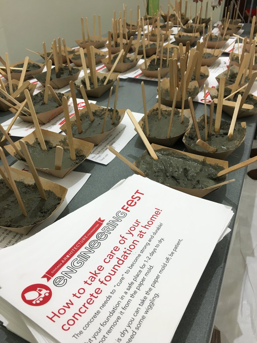 exp_brianU's tweet image. Proud sponsor of @chiarchitecture #engineeringfest with volunteers from the office creating future engineers!