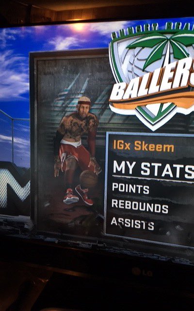SkeemDGAF's tweet photo. if anybody tryna rock... XBOX ONE #MyPark #Nba2k16 #UpAndComing #SunsetBaller #XboxOne https://t.co/njPlxskkdB