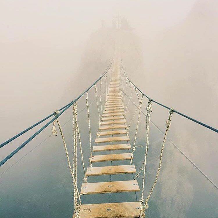 karoline_ross's tweet photo. Would you ? #dare #adventure #life #travel #travelingram #earth #wanderlustwednesday #world by imguiddoo https://t.co/MbocAe8Xdn