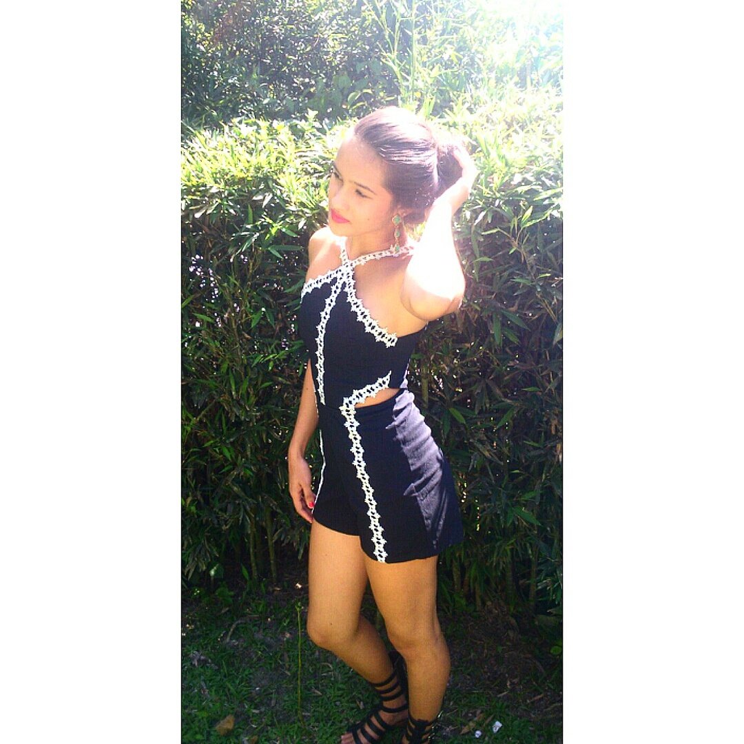 CinderelaRosa1's tweet photo. Macaquinho 🌹
#moda #look #vocesemprelinda https://t.co/9Lrse8Yq0n