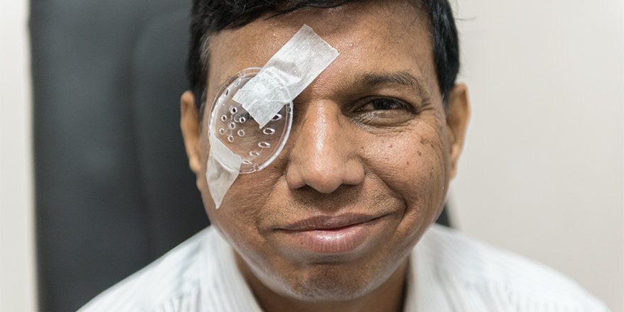TOMS's tweet photo. Thanks to your #TOMSeyewear purchase, he received the medical treatment he needed. #givesight https://t.co/tBaLRkJ1uT