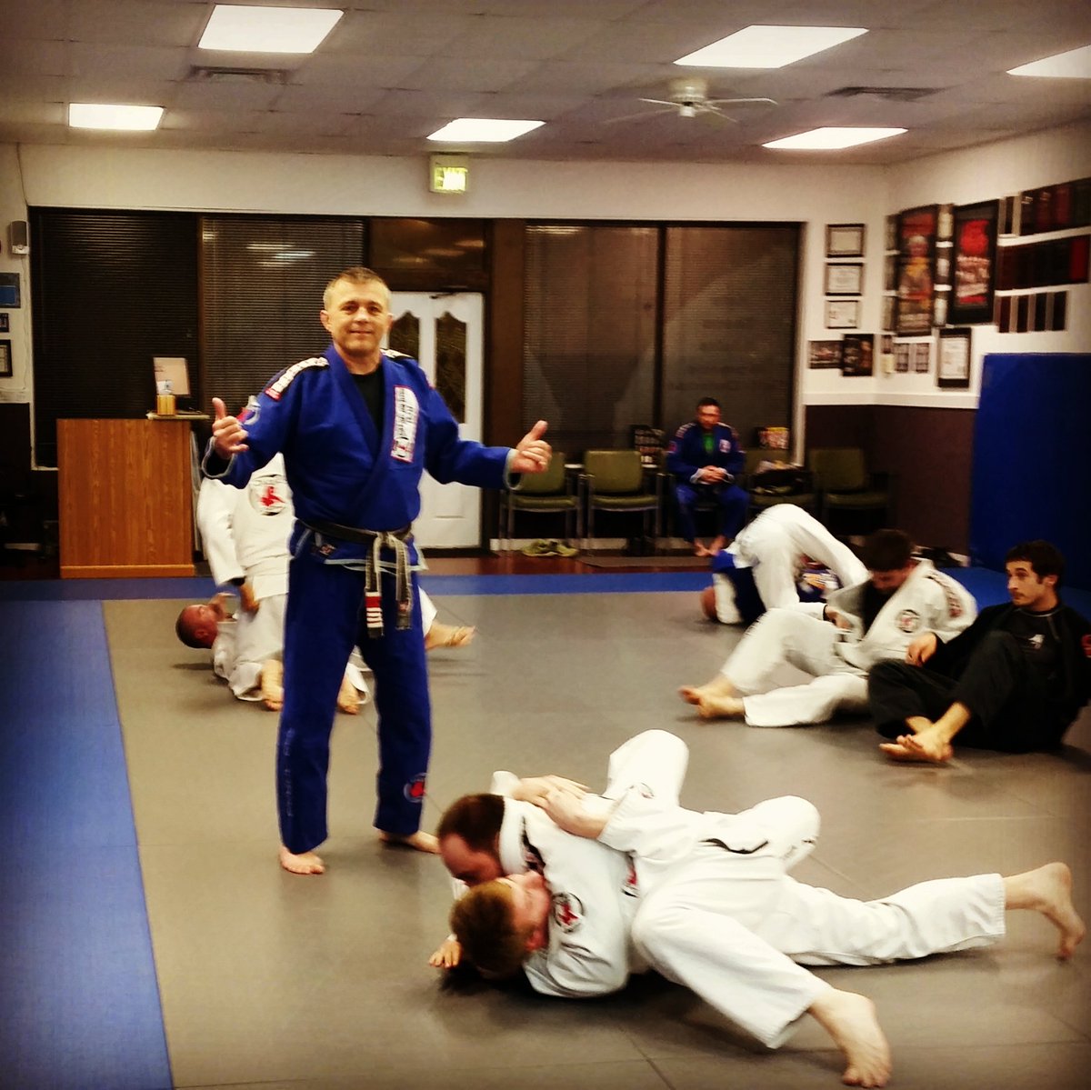 IndianapolisBJJ's tweet photo. Just another day at the office.  #bjjinstructor #bjjblackbelt #indybjj https://t.co/E1PFZY2oNR