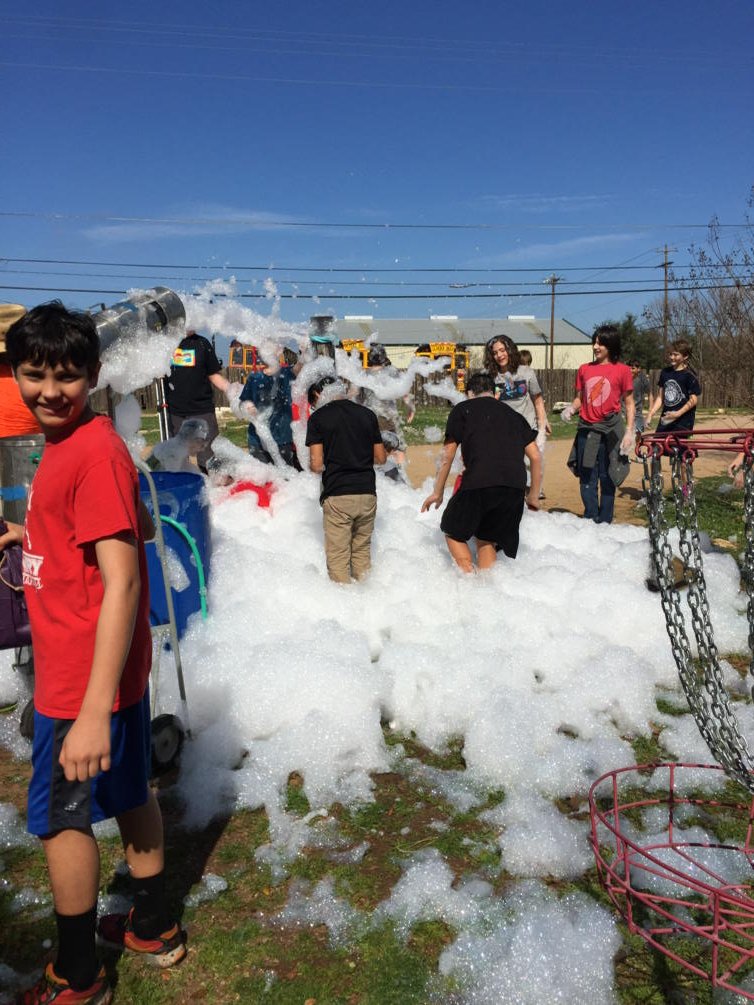 Ohenryms's tweet image. 7th grade visited Stunt Ranch today! #scienceandfun #aisdproud #ohenryproud