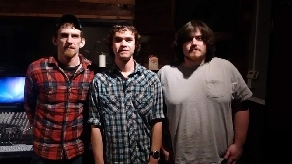 NdependentSoul's tweet photo. Pictures from the studio. From the past couple days! https://t.co/zqvq2PjgUJ