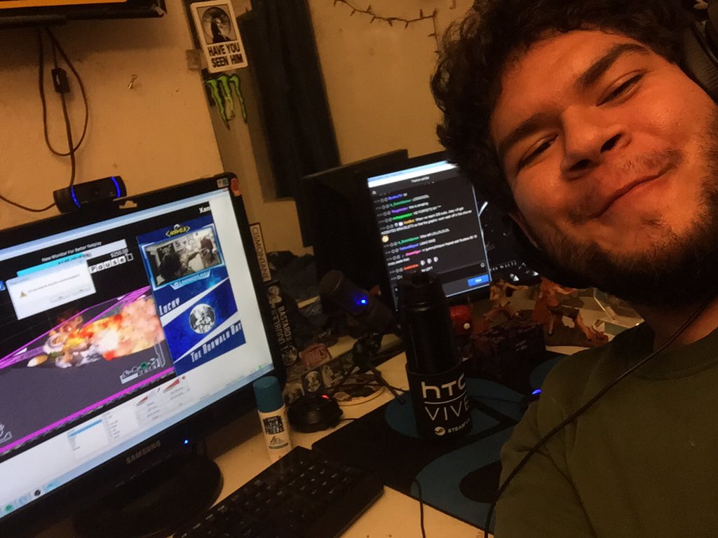 Legend0fLucky's tweet photo. So I just played @MikeHazeGaming on Netplay. Can anyone guess what happened? https://t.co/KxjCnsbpHb