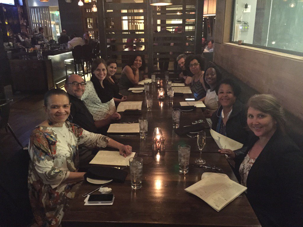 LaHombrerojo's tweet photo. At Blue Hound for dinner hosted by carol smith from Marta #Aptaafterdark 
#APTAmarketing16 https://t.co/h1oGVHGT1M