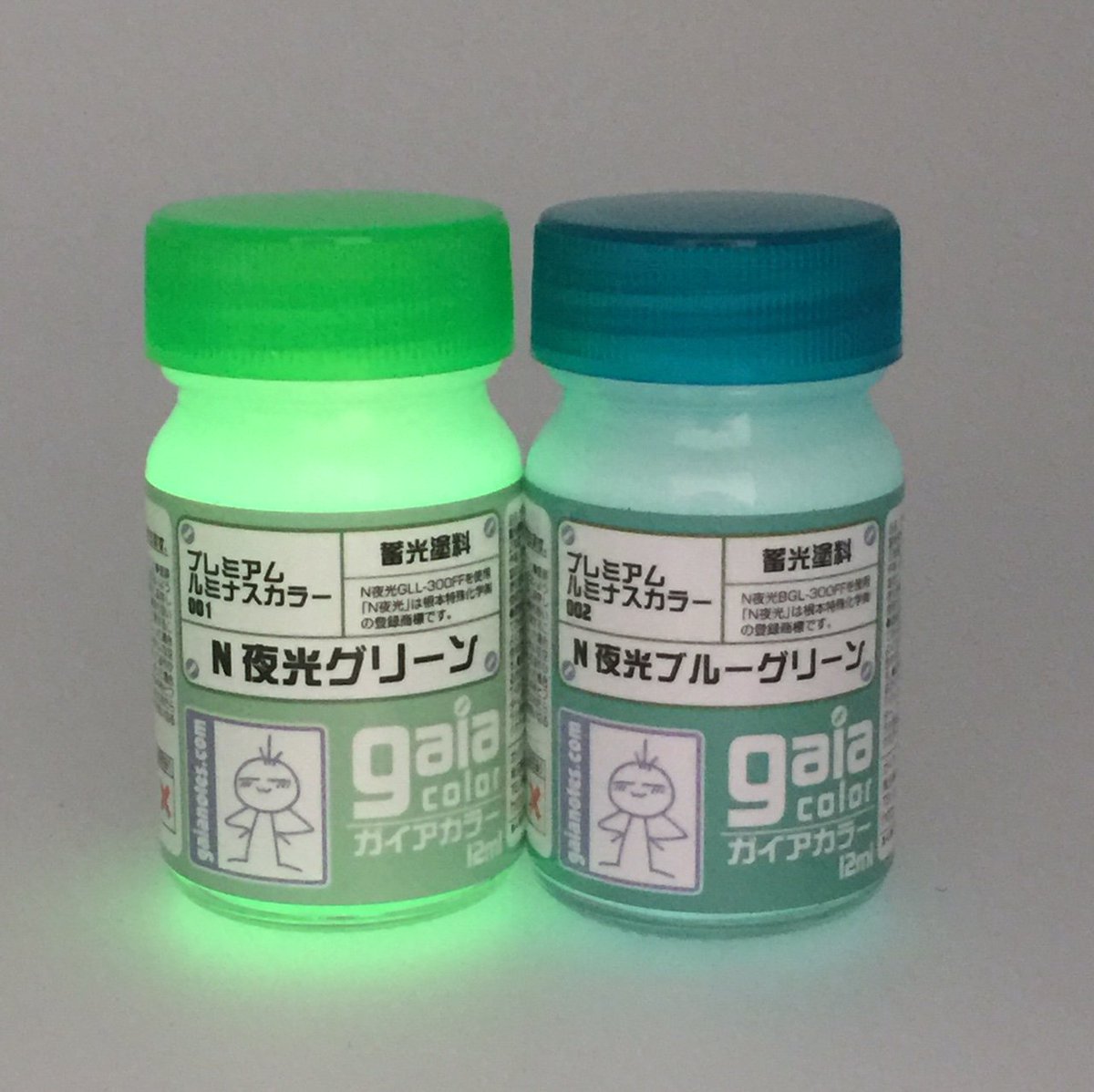 gaianotes's tweet photo. 名古屋ツールセミナーではワンフェスで販売した「N夜光グリーン」「N夜光ブルーグリーン」も特別販売します！少量ですのでお早めに！＃ツールセミナー https://t.co/IWMoOhgvom