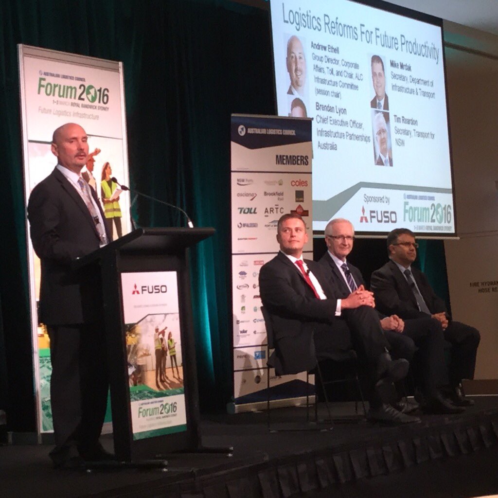 AustLogistics's tweet photo. #ALCForum2016 - Logistics Reforms. Andrew Ethell ALC, Brendan Lyon IPA, Tim Reardon TfNSW and Mike Mrdak DIT https://t.co/aKoC7Q4rfK