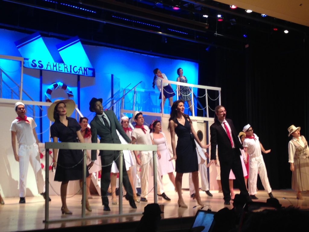 MKSH_Academics's tweet photo. 🎭Killian Players put on a show! Live Killian orchestra too! "Anything Goes" Tomorrow night &amp; Thurs night 7 pm KPAC🎭 https://t.co/79yuQlKa7l