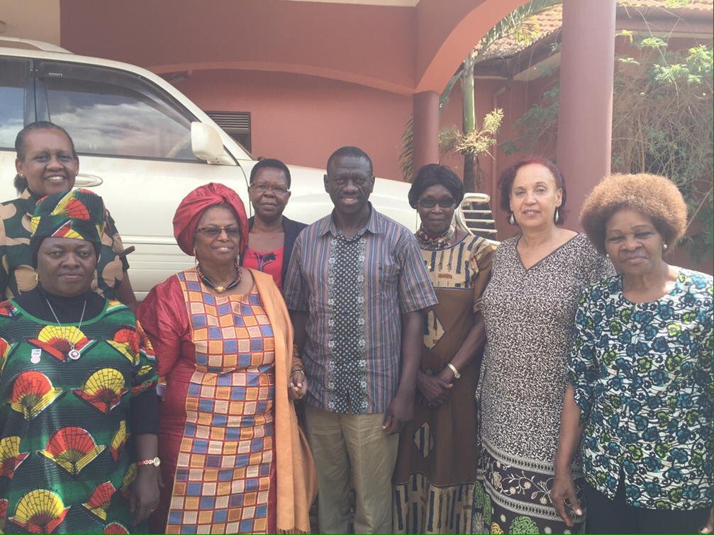 FDC (@fdcofficial1) on Twitter photo Dr .<a href="/kizzabesigye1/">Kifefe Kizza-Besigye</a>, with <a href="/KigoziMaggie/">Maggie Kigozi</a> & WSR yesterday on a discussion: electoral injustices that result in violence Dr .<a href="/kizzabesigye1/">Kifefe Kizza-Besigye</a>, with <a href="/KigoziMaggie/">Maggie Kigozi</a> & WSR yesterday on a discussion: electoral injustices that result in violence