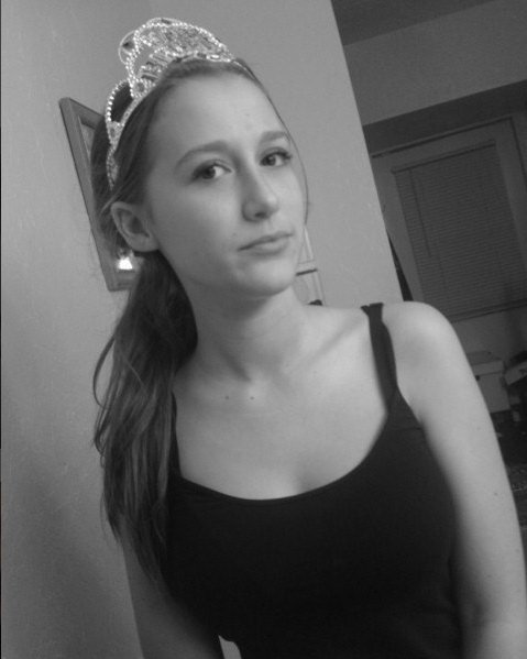 devoidlaura's tweet image. glo up (yes, i did say that and yes i kinda wanna punch myself thank you)