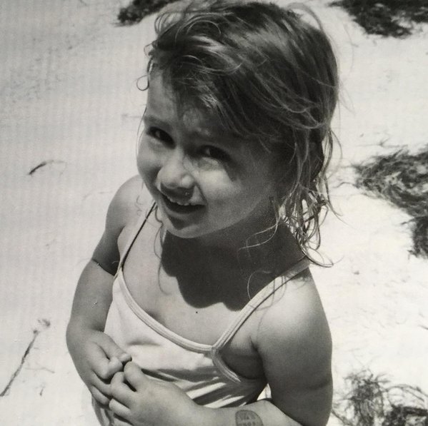 devoidlaura's tweet image. glo up (yes, i did say that and yes i kinda wanna punch myself thank you)