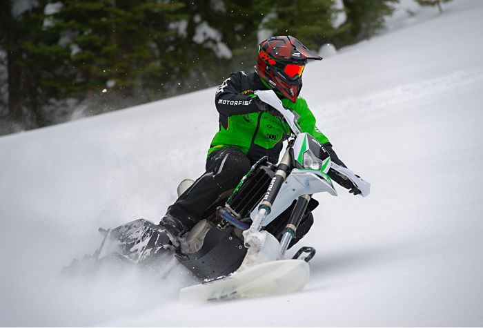 ArcticInsider's tweet photo. Definitely want to #RideMore on this #ArcticCat https://t.co/2YljxVnHhc