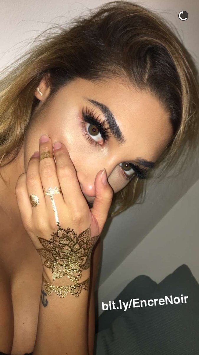 TruelyBlessedR1's tweet photo. She so fucking beautiful @chanteltaleen https://t.co/qE4Dw2zqOx