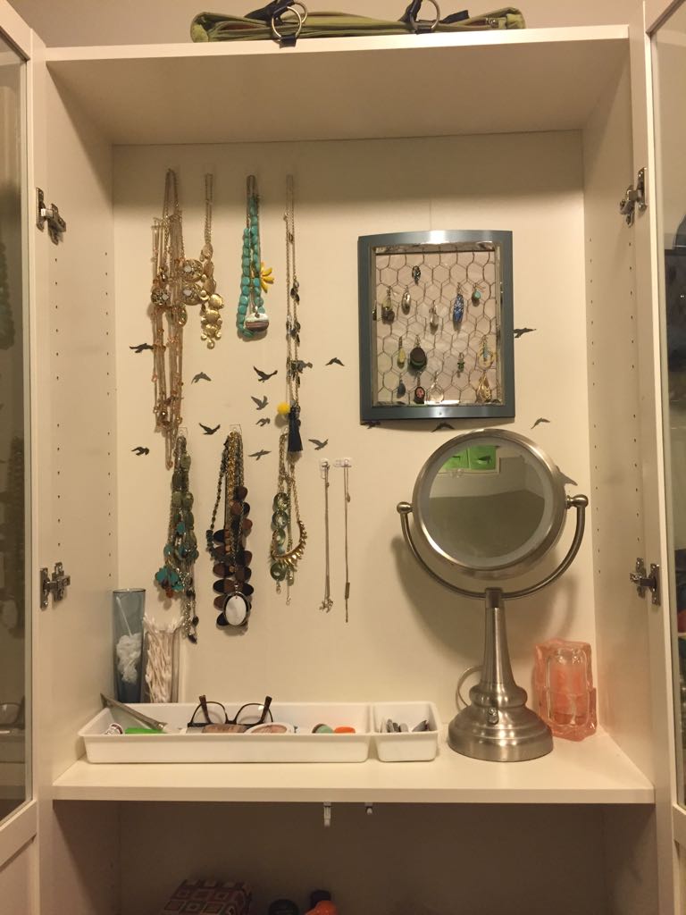 Boystore1's tweet photo. Saying "let's go put the earrings on it!!!" made me adore ManFriend a solid 10% more. https://t.co/1ohOG6cEP9