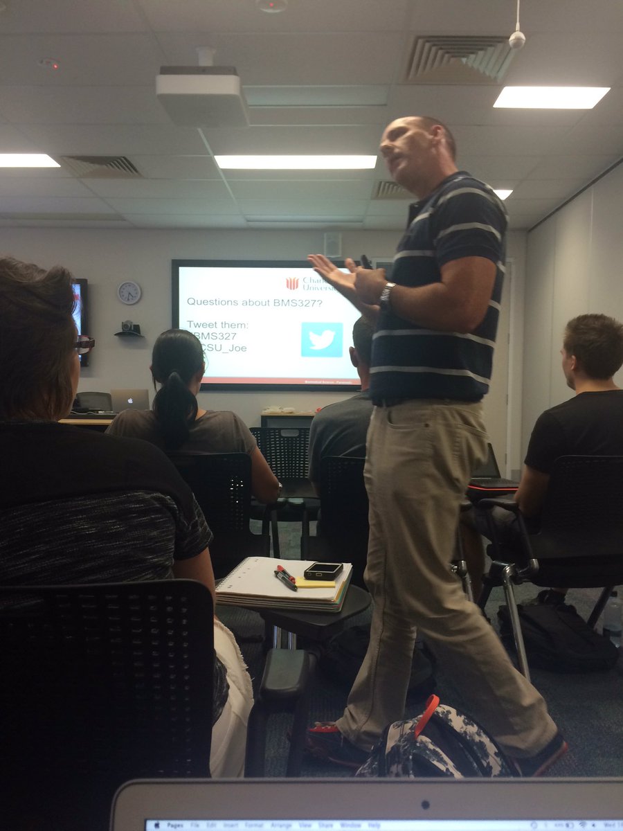 csuspa_pm's tweet photo. 3rd year paramedic students thrilled to be back in Joe's lectures #bms327 @AckerJoe https://t.co/R5K5pvXPCL