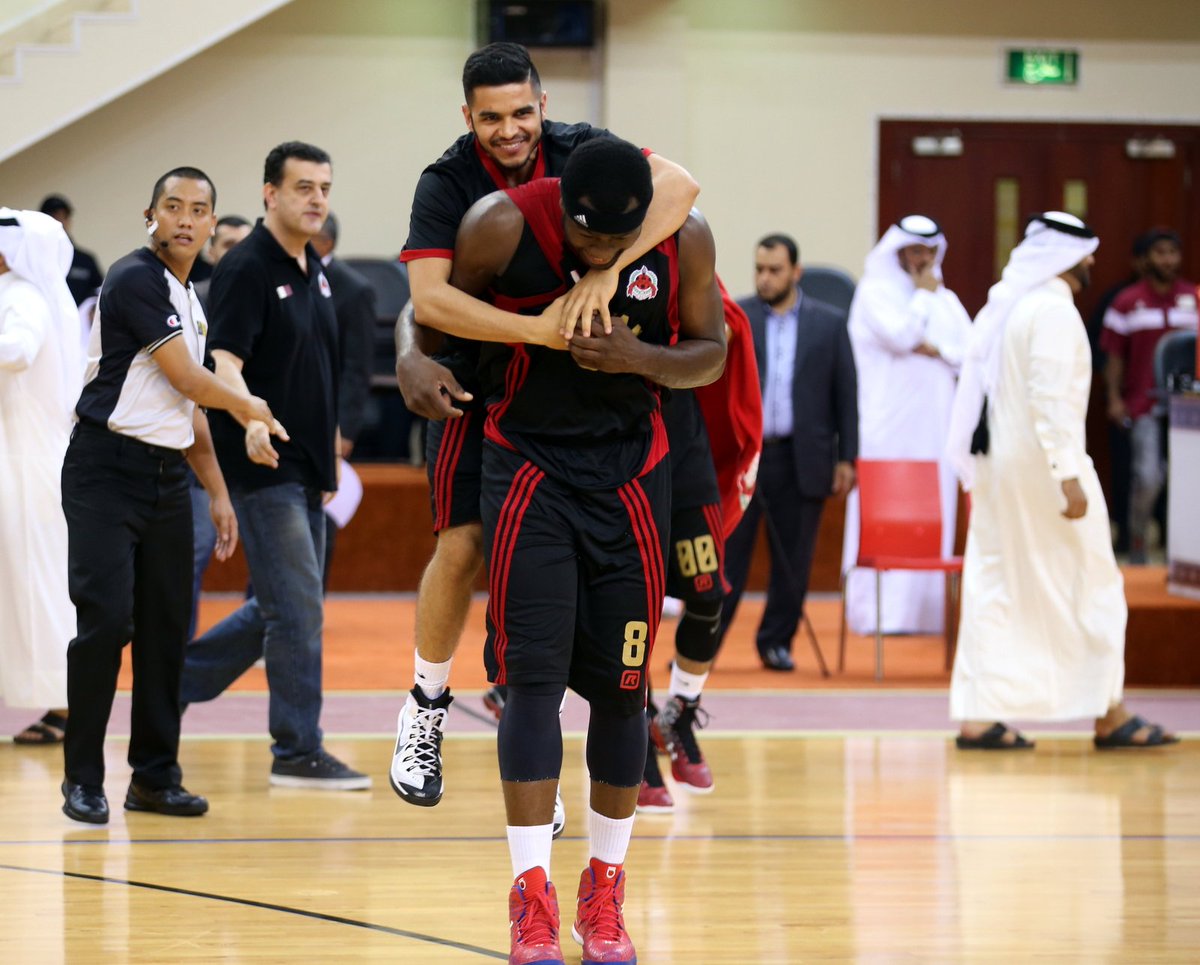 qatarbf's tweet photo. #الدوري_القطري_لكرة_السلة
لقطات مميزة من نهائي يوم امس https://t.co/sQBUx7RjcU