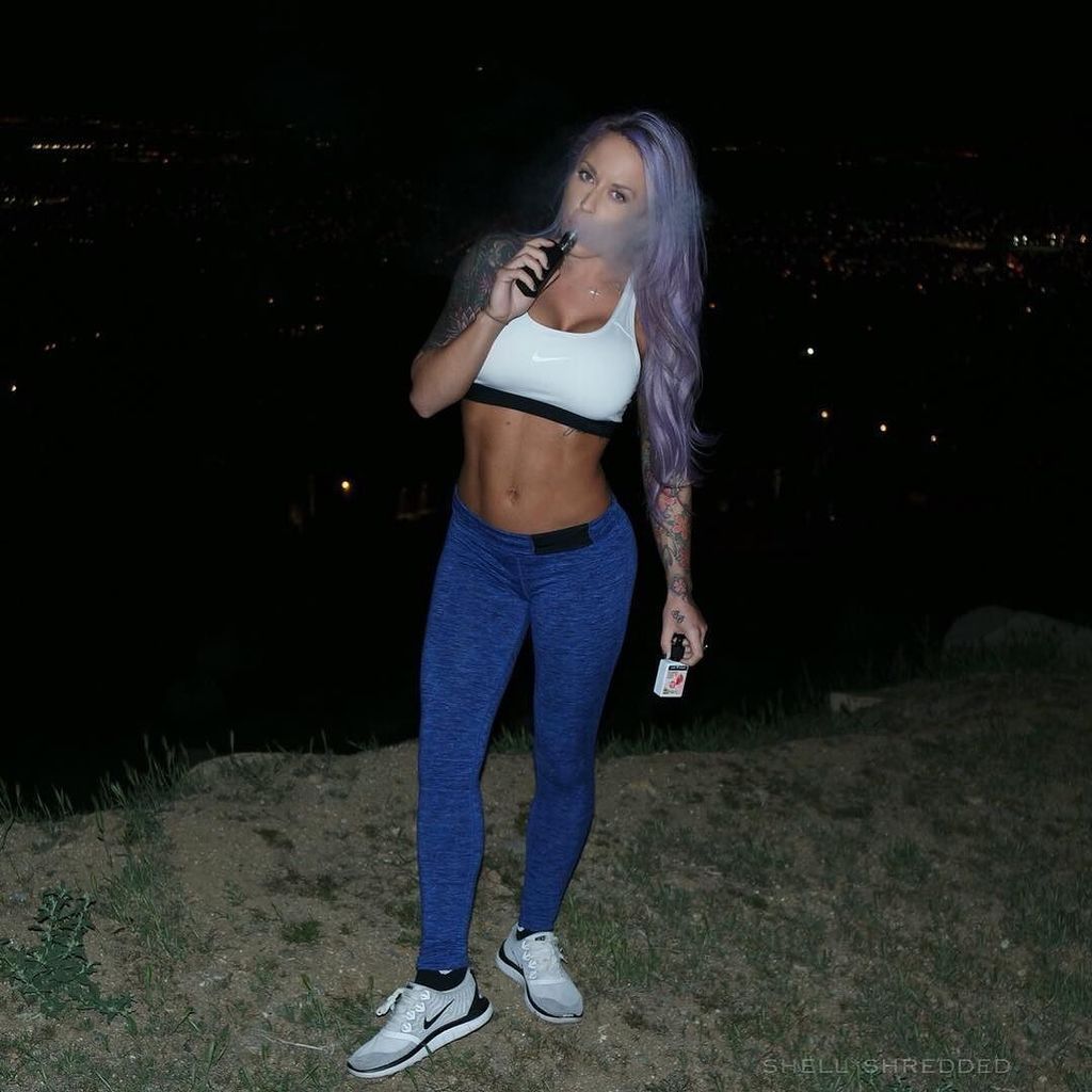 avtv's tweet photo. Late night hike - What are you #vaping on?
•
I got some Strawberry Banana Nut Parfait from @VapeShred! 🌬 #CloudChas… https://t.co/hjiEw1Kmpn