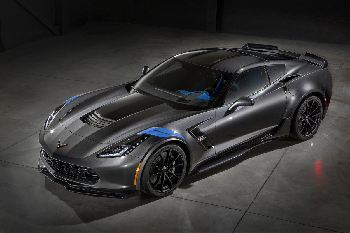 SouLSteer's tweet photo. #Chevrolet Corvette Grand Sport at #GenevaMotorShow #Geneva2016 #ChevroletStingray #CorvetteGrandSport https://t.co/KAwY3Tw4Op