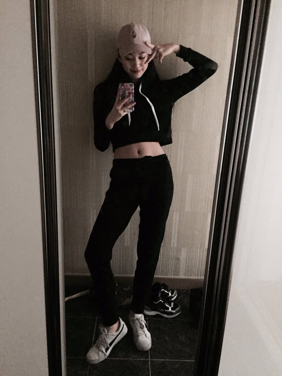 요즘에 패피라고 하는 사람들 다 느낌 비슷한거같아 이런느낌 | 인스티즈