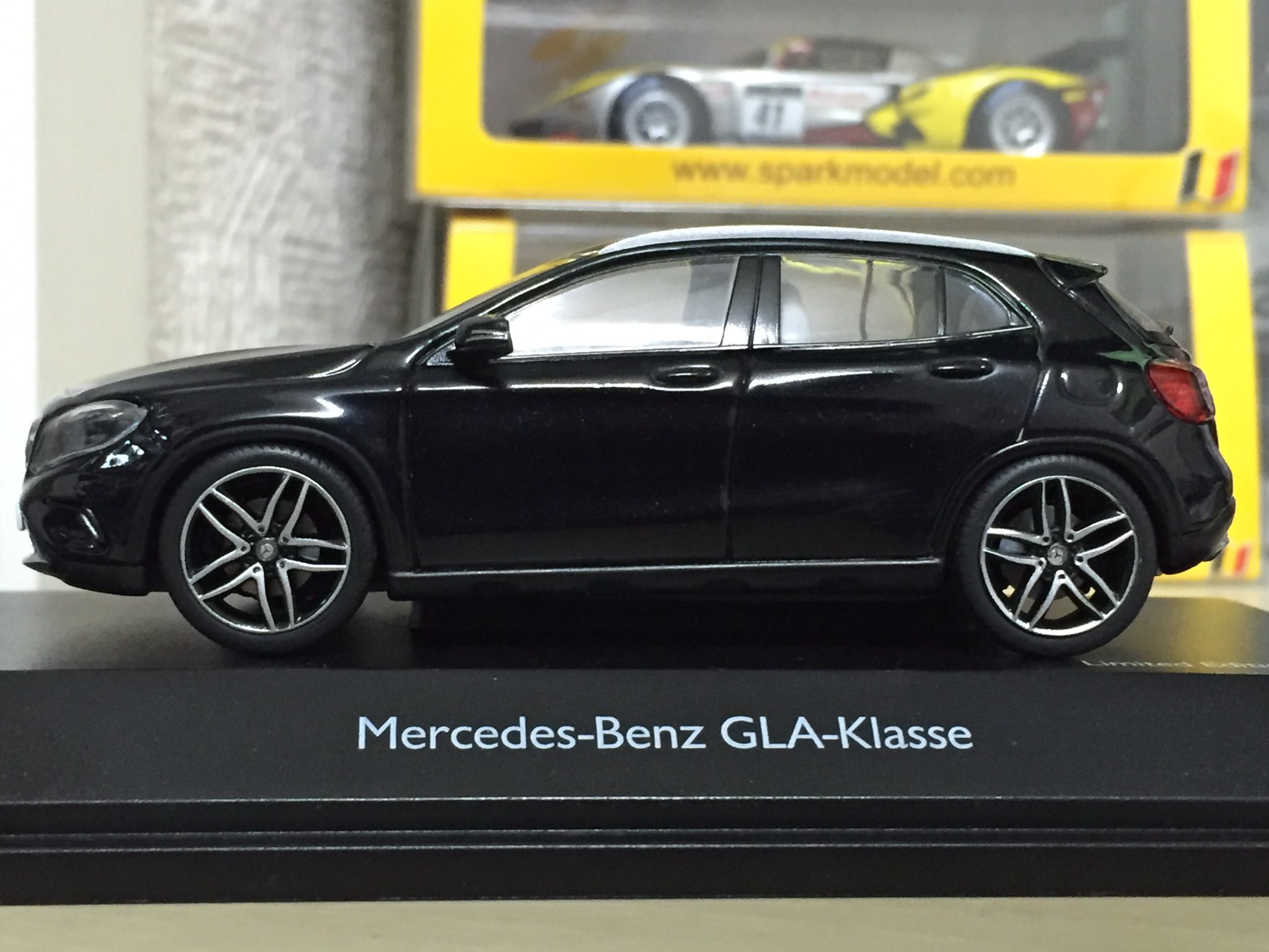 1/43 シュコー メルセデスベンツ GLAクラス Mercedes-Benz GLA-Klasse