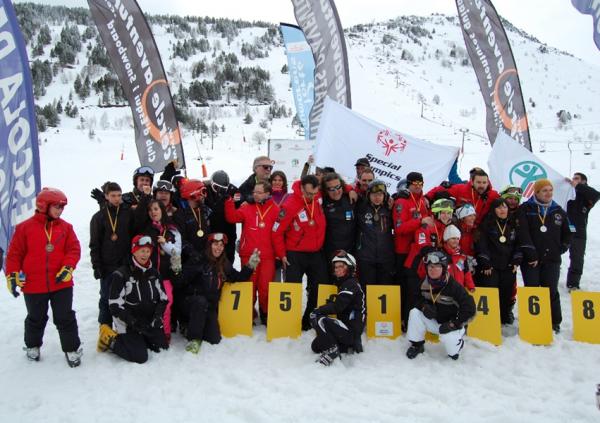 Diari de la Neu tweet media