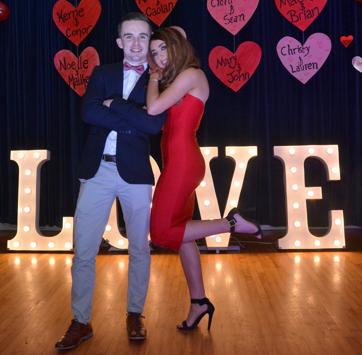 mungo4's tweet photo. Red hot fav's for @WarrenpointGAA does strictly what u think @ashmcgiv @Stevie_Poacher @cathymul15 #cute https://t.co/F1Ykp6UCr5