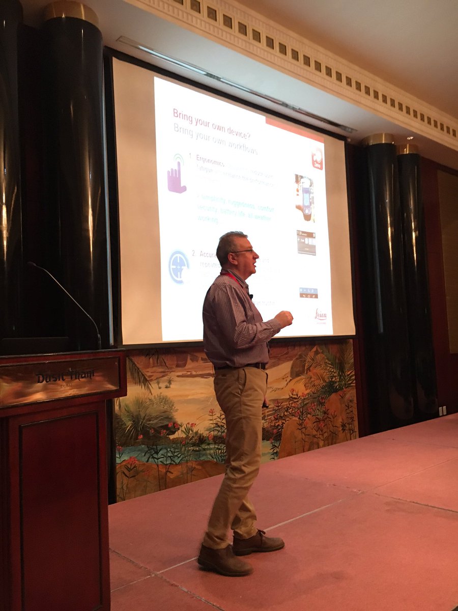 johhotz's tweet photo. #Leica #Zeno20 and #esri presented by Mike Cooper at #PartnerEventDubai https://t.co/fXyOLSFkXQ
