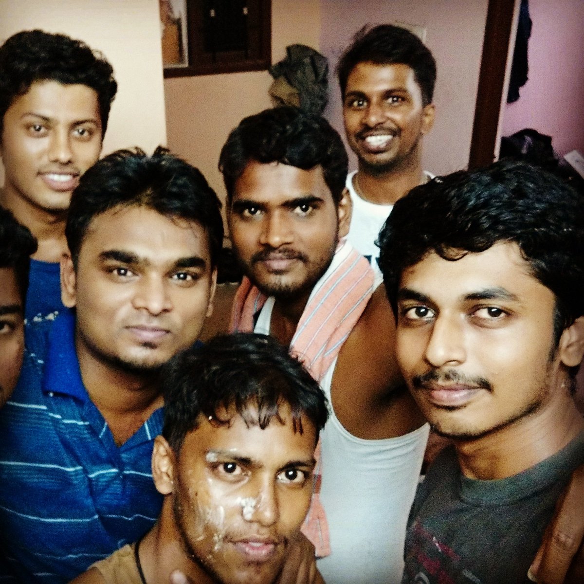 karthikc217's tweet photo. @kavin_ks  #birthday #ecr #midnyt #fun_loaded https://t.co/pr0YpC9oWM