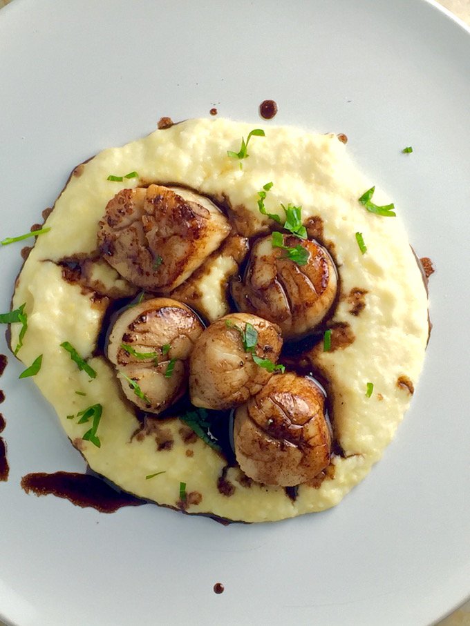 Seared Sea Scallops with Balsamic Syrup - Deglazealicious.
theoptimalistkitchen.com/seared-sea-sca…
#seared #sea #scallops #food