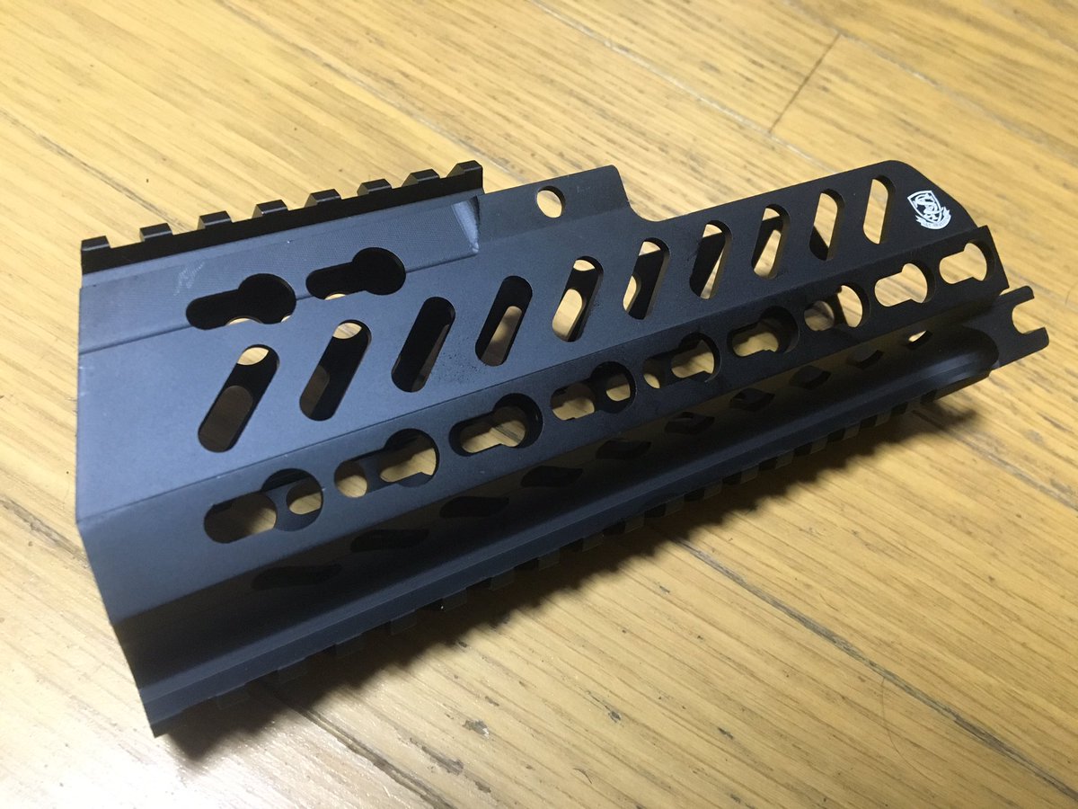 昨日、勢いでS&TのG36C用ハンドガード(KEYMOD)をポチッてみた(´ω